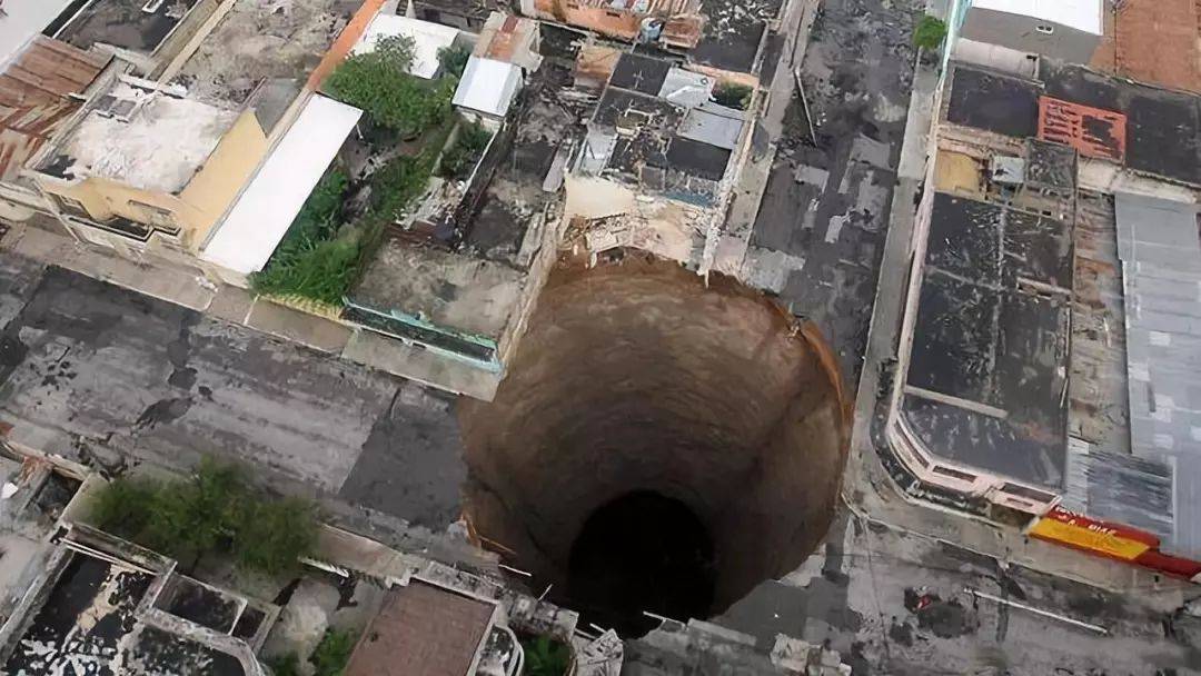 魔鬼三角洲百慕大之谜_魔鬼三角洲百慕大_神秘的魔鬼三角区百慕大