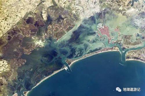 三角洲黑鹰坠落_三角洲行动_三角洲