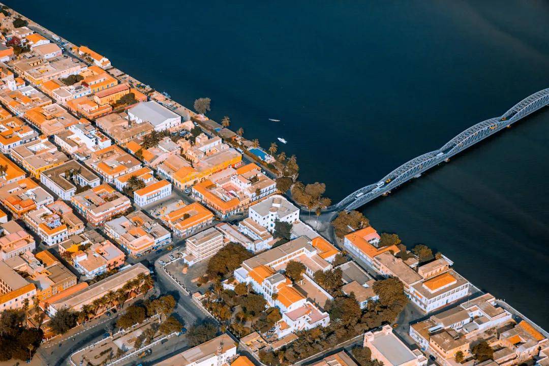 三角洲河流分叉的原因_三角洲irene_塞内加尔河三角洲图