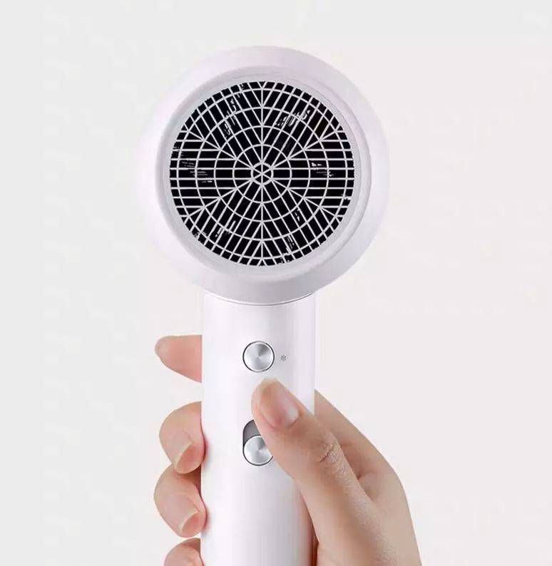 三角洲特种部队穿什么军靴_三角洲特种部队帽子_三角洲特种部队穿的鞋子