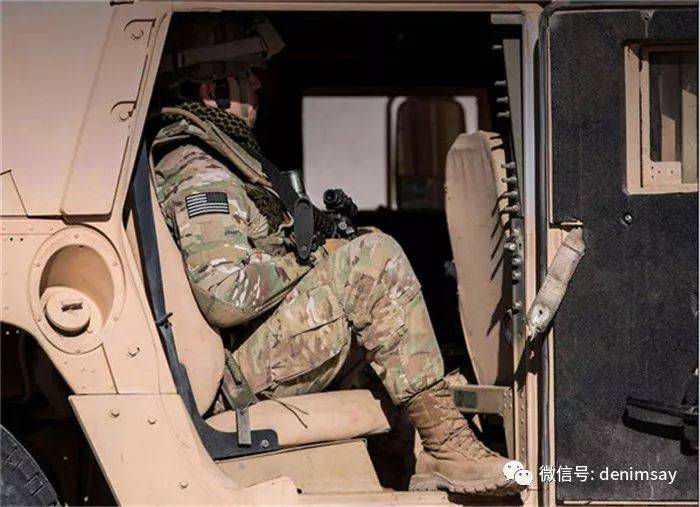 三角洲特种部队衣服_三角洲特种部队穿的鞋子_三角洲特种部队穿什么军靴
