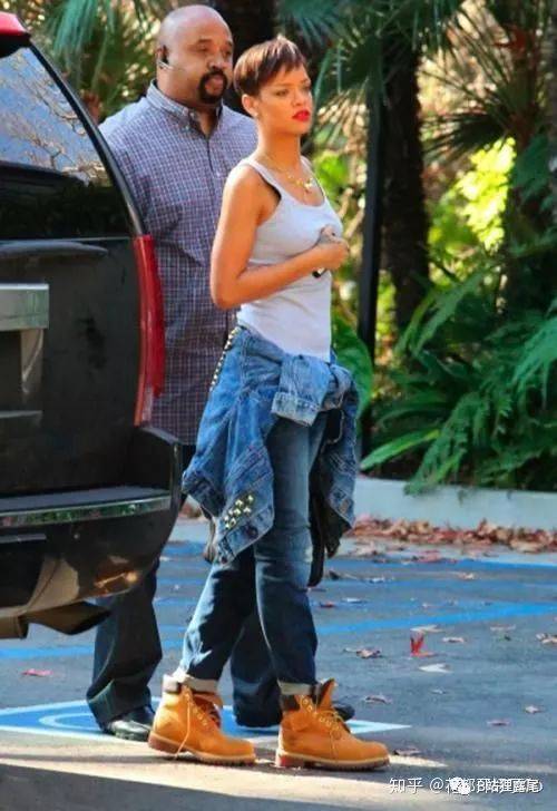 三角部队特种部队六_三角洲特种部队穿什么军靴_三角洲特种部队穿的鞋子