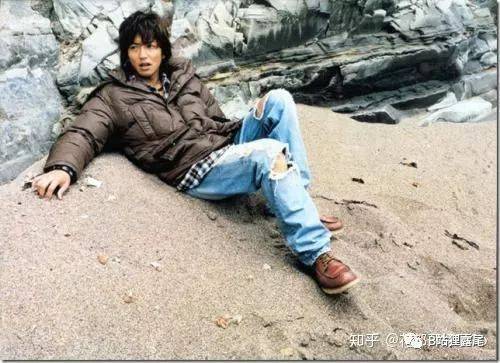 三角部队特种部队六_三角洲特种部队穿的鞋子_三角洲特种部队穿什么军靴