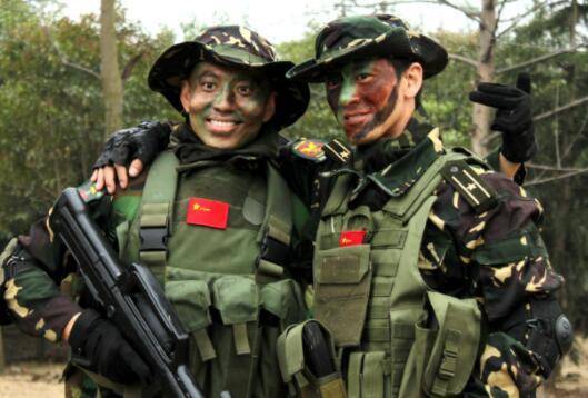 三角洲和海豹六队_海豹六队和三角洲部队哪个厉害_三角洲海豹六队