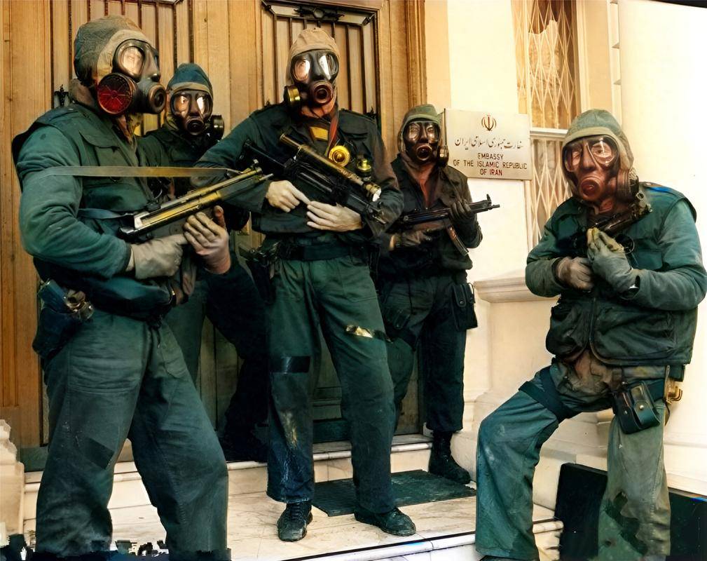 三角洲特种部队3武器_三角特种部队6简体中文秘籍_三角洲特种部队:近战突击队