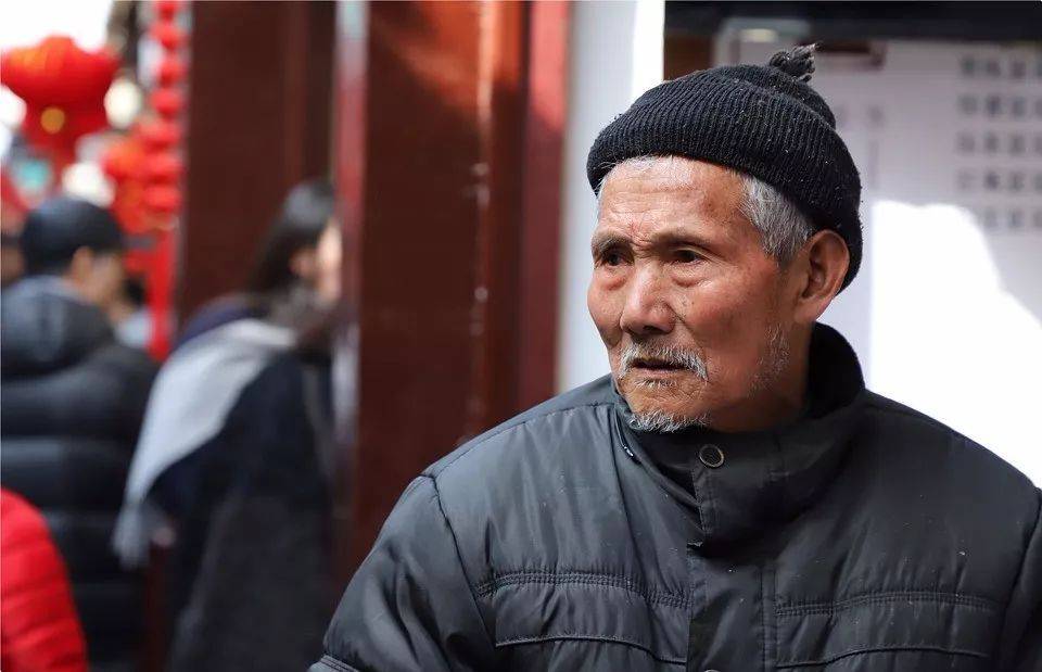 现在做什么行业赚钱快_社区拼团团长工作内容_社区拼团团长赚钱方法