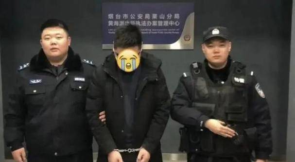 名校博士生游戏外挂非法牟利_全自动挂机赚钱软件源码_ 中科大博士编写外挂软件