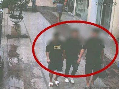  投资诈骗黄金包裹案例 _黄金包裹洗钱犯罪 _黄金指赚钱软件