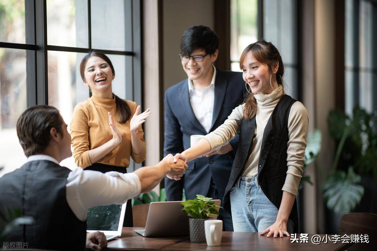 女生做什么工作赚钱_30岁女性创业项目推荐_美妆护肤工作室创业优势