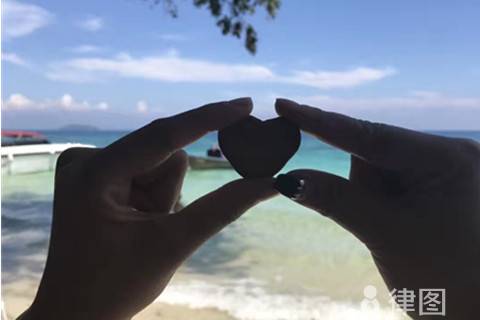 婚姻中丈夫不给妻子钱怎么办