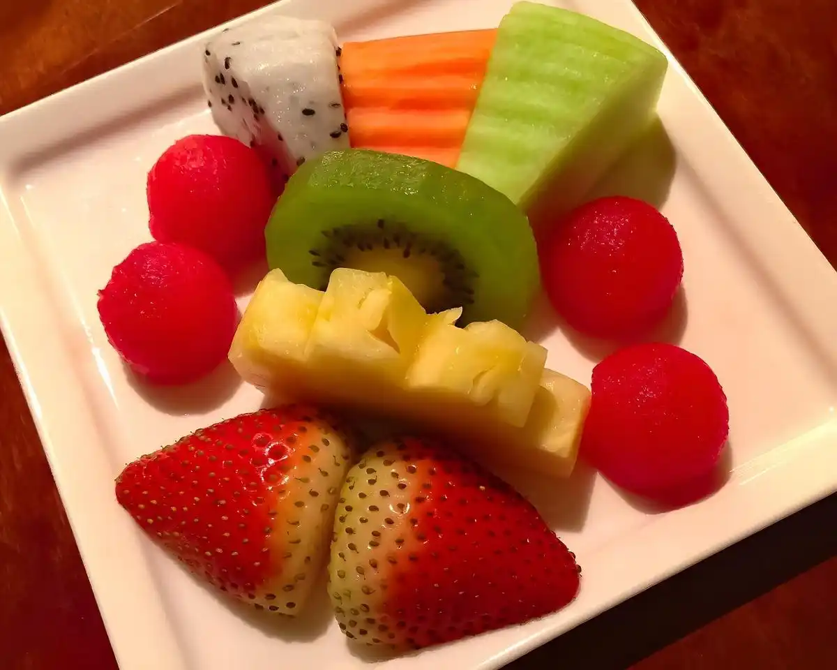 低成本高回报揽客策略_我想开店赚钱_实体店多元盈利模式