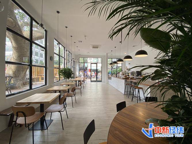 峨眉山县城咖啡店利润率_第一次开咖啡店就赚钱_县城咖啡店开店成本分析