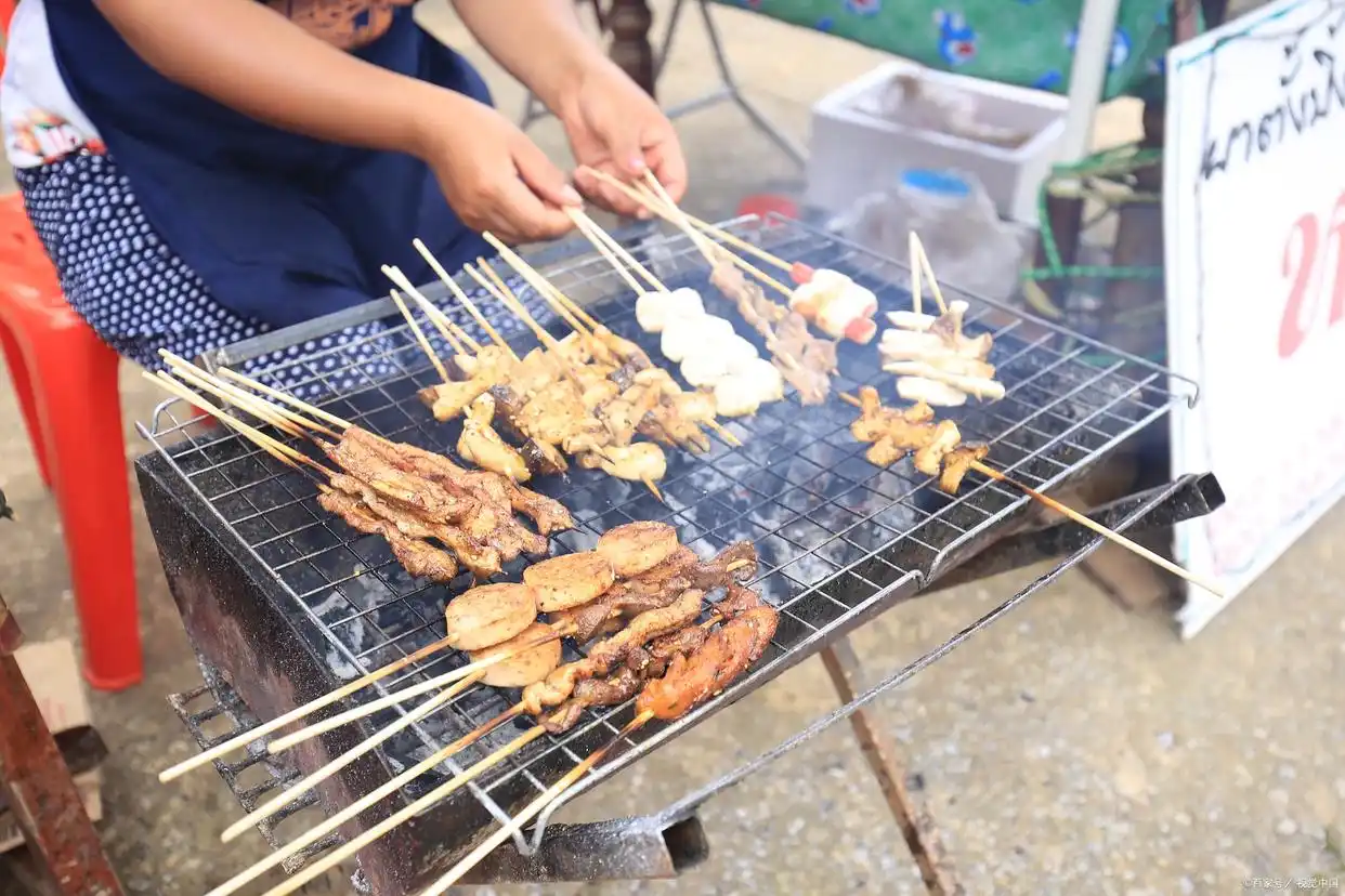 低成本摆摊创业_现在做什么生意投资少又赚钱_地摊生意实操指南