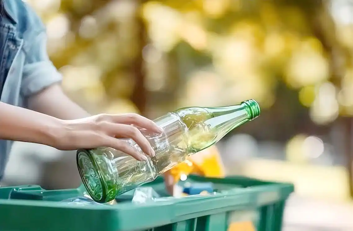 摆摊经济与夜间收入来源_城市生存挑战赚钱方法_现金流管理与生活压力缓解