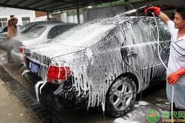 县城开什么店能赚钱_县城开店少有的竞争力不大生意_现在开什么小店赚钱