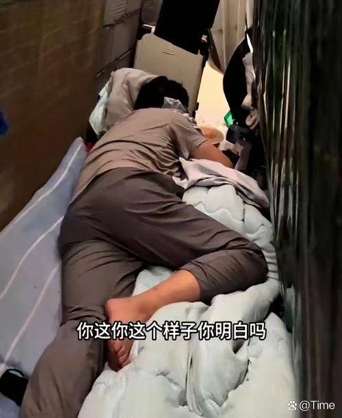 游戏商人如何赚钱_星钻物语赚钱_游戏商人收入万元