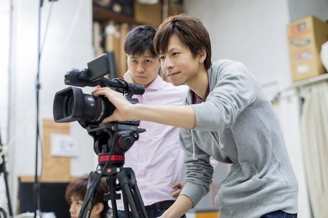 搭建个人博客赚钱_在家做自由职业者_免费分享互联网成功创业赚钱经验