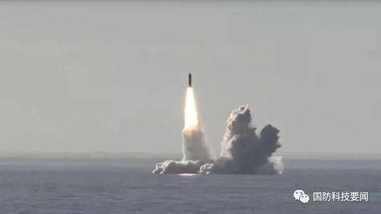 俄亥俄级核潜艇发射三叉戟导弹_俄三艘核潜艇_俄“三角洲”级弹道导弹战略核潜艇