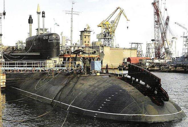 俄“三角洲”级弹道导弹战略核潜艇_俄潜射导弹_俄三艘核潜艇