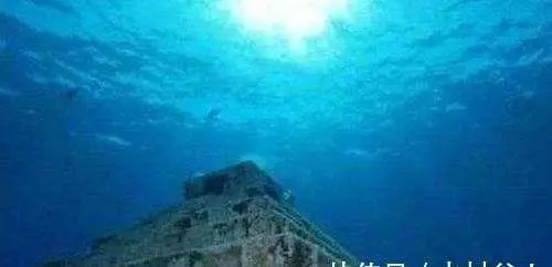 百慕大三角海底古城_百慕大三角洲海底有什么动物_百慕大三角洲海底