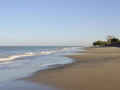 萨卢姆河三角洲位于塞内加尔的法蒂克区