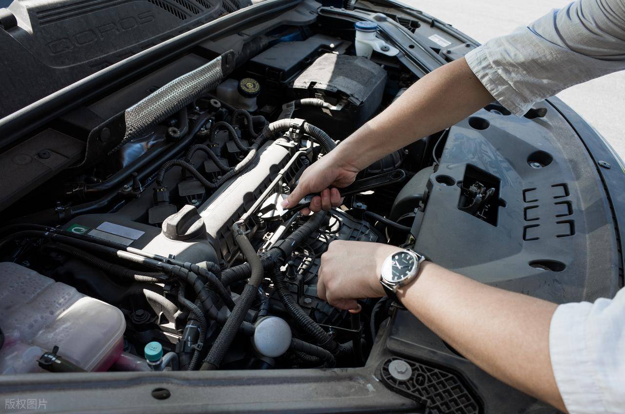 开什么网店赚钱2025年_未来五年赚钱机会_AI应用创业