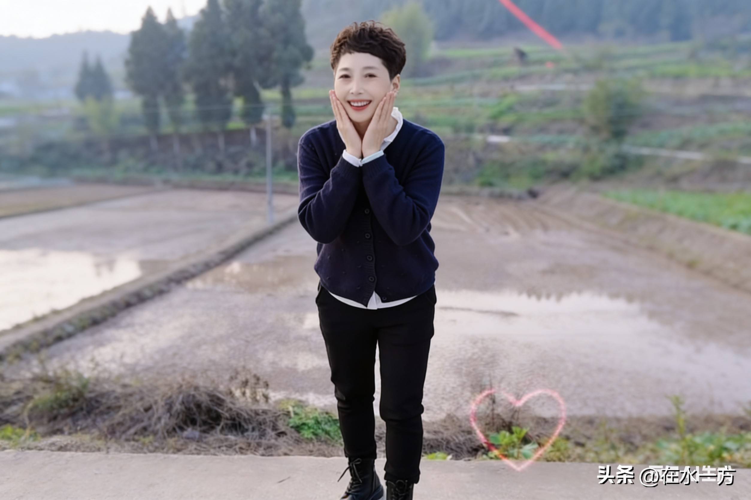 女生干点什么比较赚钱_女人赚钱爱自己_经济独立的女人