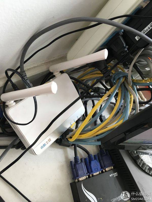 迅雷赚钱宝横向对比_赚钱宝无线路由器_优酷路由宝收益评测