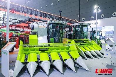 2025年玉米收获机销售额排名_2025年玉米收获机补贴销量排名_勇猛玉米收割加抛送器