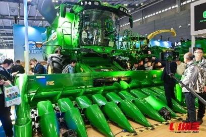 2025年玉米收获机销售额排名_2025年玉米收获机补贴销量排名_勇猛玉米收割加抛送器