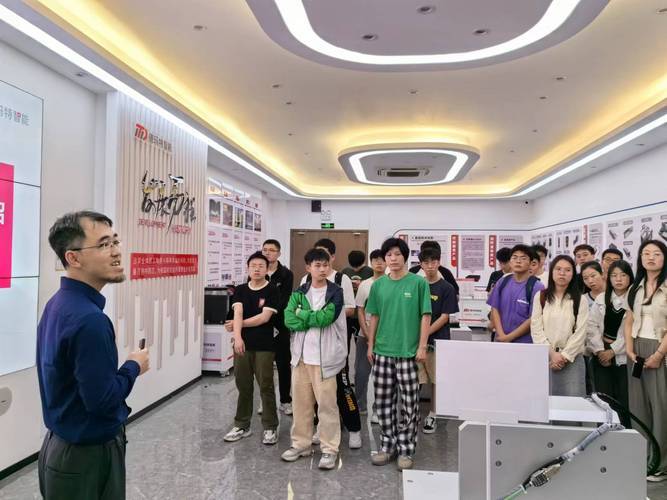 大学生利用学校资源赚钱_怎么利用学生资源赚钱_西南大学赚钱攻略