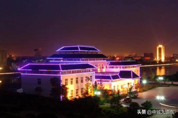 信阳关店潮_实体店出租转让_信阳开什么店赚钱
