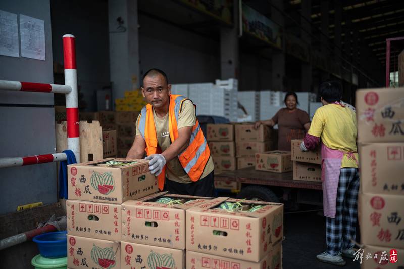 卖什么水果赚钱_西郊国际农产品交易市场水果批发_老唐水果生意经