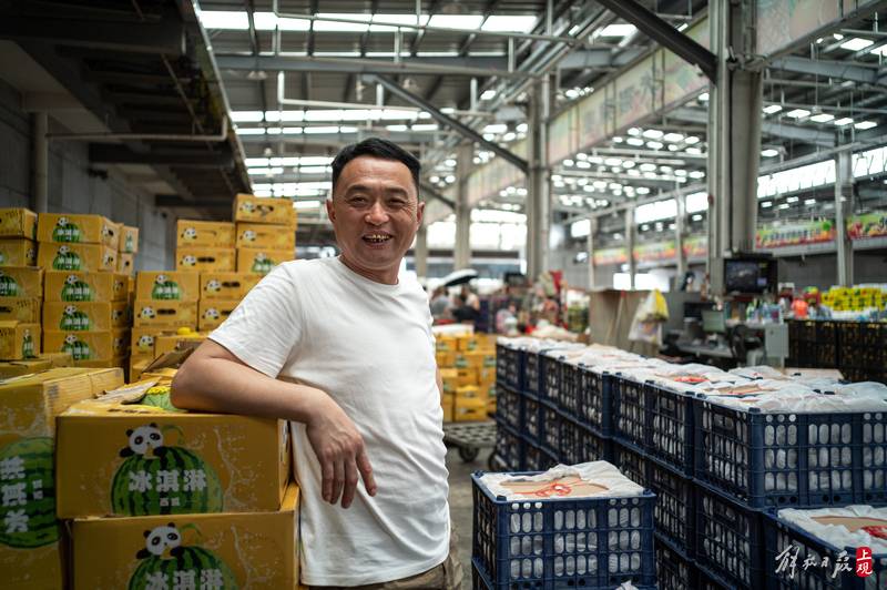 老唐水果生意经_卖什么水果赚钱_西郊国际农产品交易市场水果批发