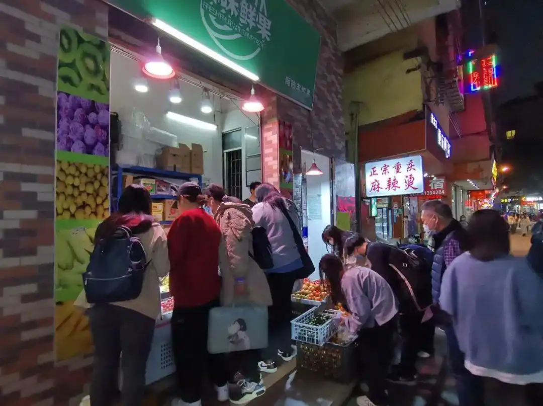 餐饮店选址分析_湛江做什么生意好赚钱_城中村餐饮店经营策略