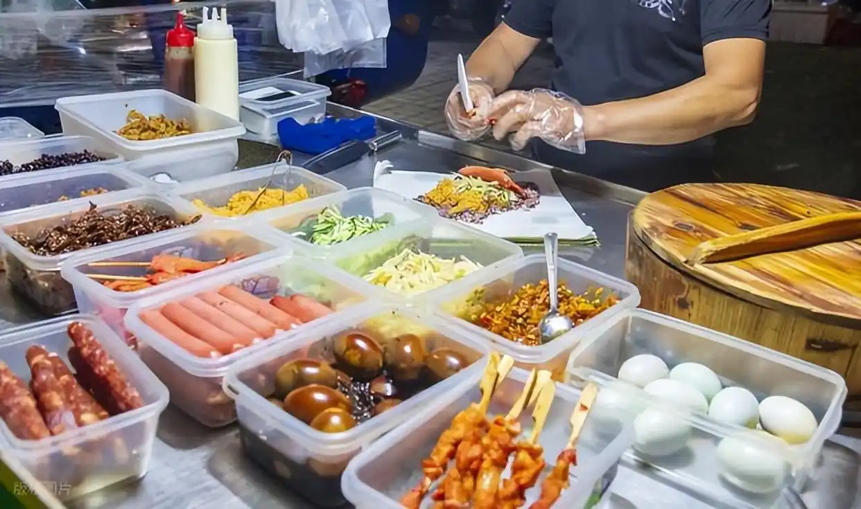 煎饼果子烤冷面_小吃类_夜市卖什么赚钱