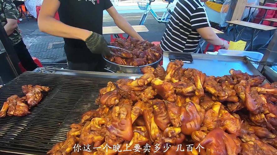 低成本高回报夜市创业项目_夜市卖什么赚钱_夏天夜晚摆摊小生意