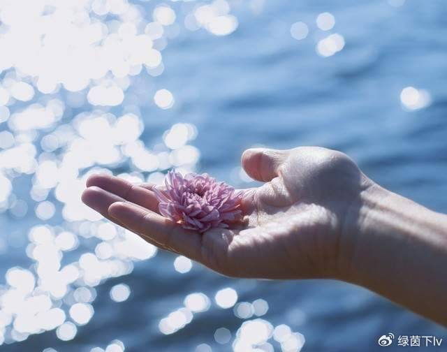人到中年如何理财_狠狠的赚钱,不是因为多_中年存钱理财