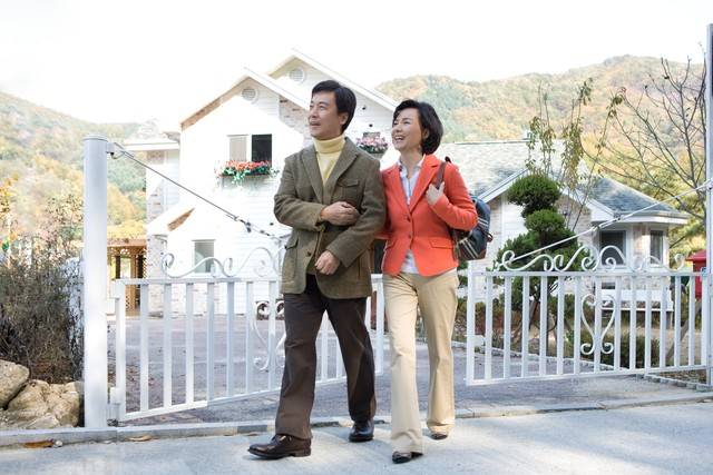 中年赚钱_副业增收_现在无本赚钱好项目
