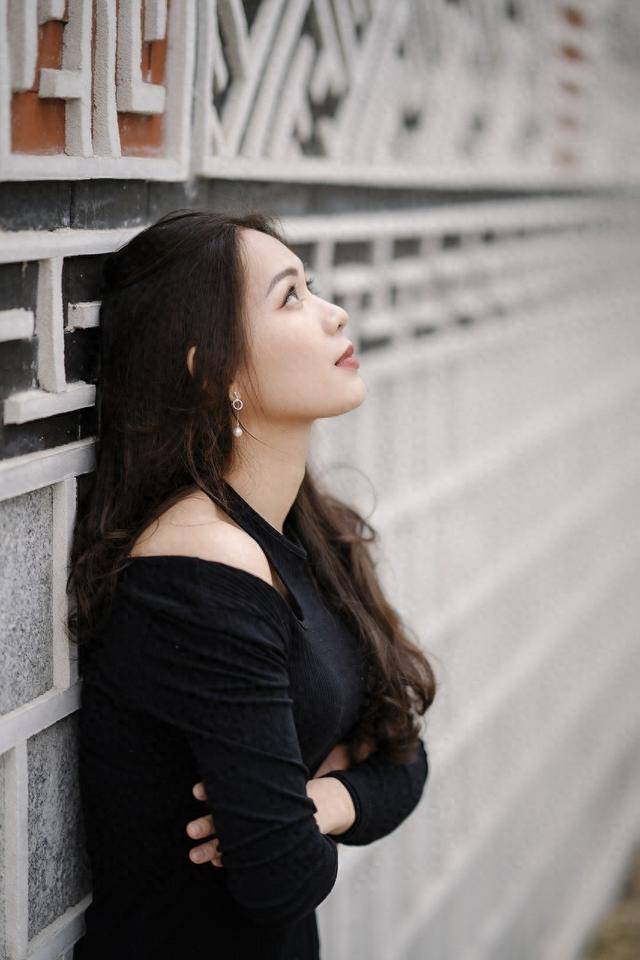 成年人靠钱体面_靠自己有钱底气_狠狠的赚钱,不是因为多